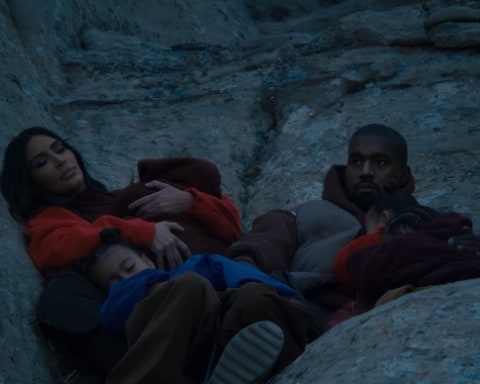 New Video Kanye West - Closed on Sunday