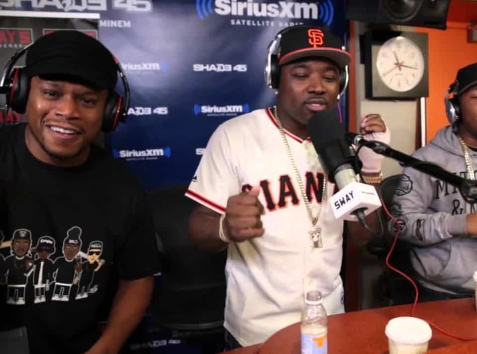 Watch 5 fingers of death freestyle - Troy Ave & Young Lito