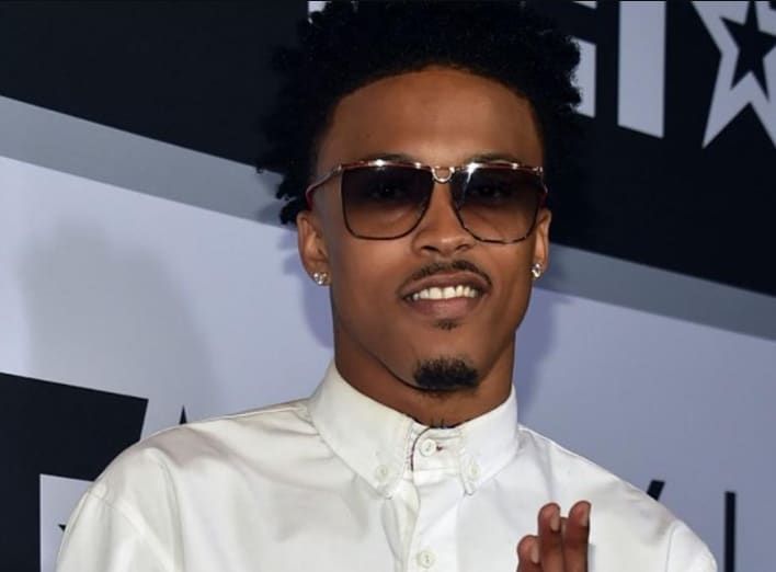 August Alsina Fights With Promoter at Non-Violence Concert (Backstage)