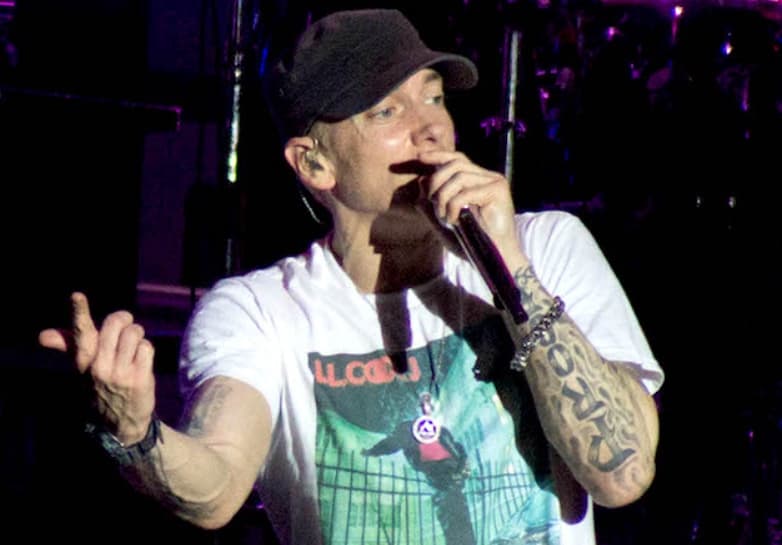 Diddy, Mark Wahlberg, Eminem & Wiz Khalifa To Donate 1 Million Water Bottles To Flint, Michigan