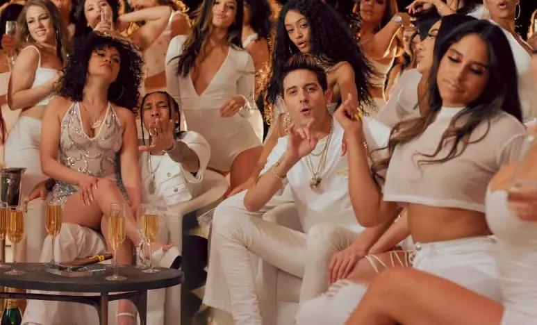 New Video Tyga (Ft. G-Eazy & Rich The Kid) - Girls Have Fun
