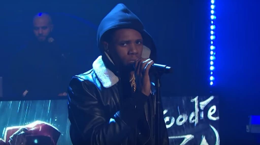 Watch A Boogie Wit Da Hoodie Performs 'Look Back At It' on Seth Meyers Show