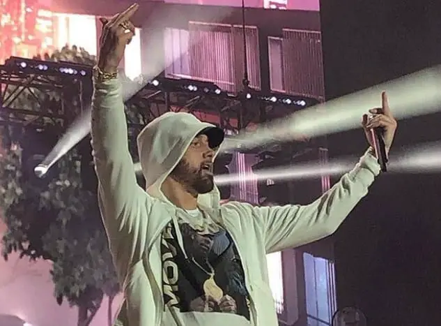 Watch Eminem Performs at Hawaii Concert 2019