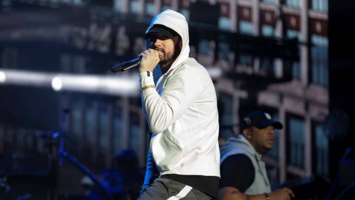 Watch Eminem Performs at Wellington 'Rapture 2019' Concert