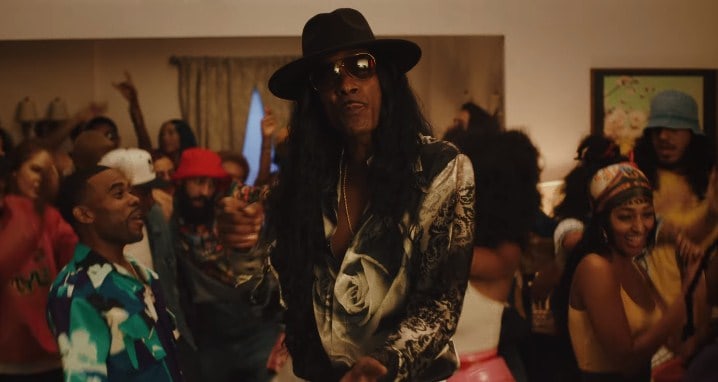New Video Snoop Dogg - Do You Like I Do (Feat. Lil Duval)