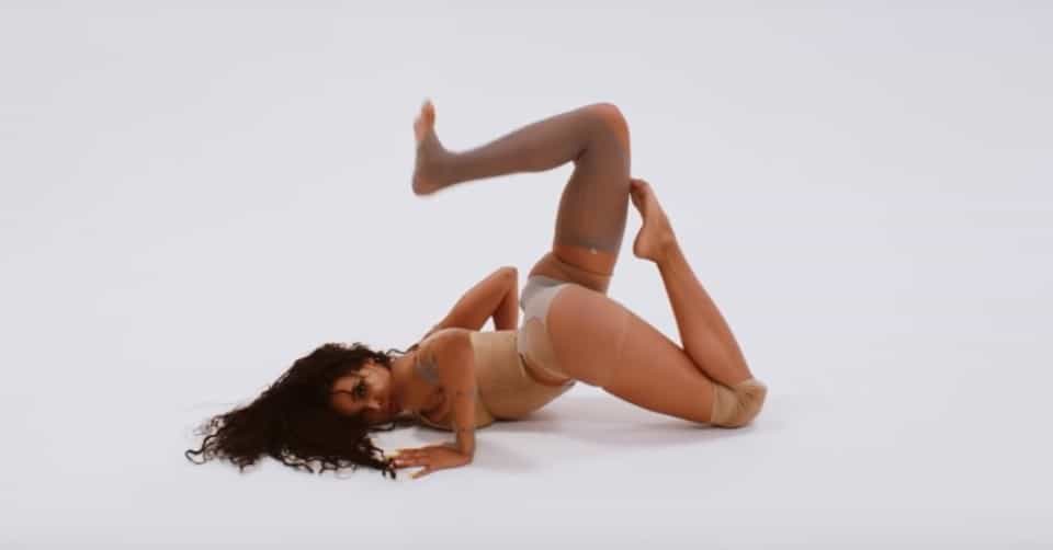 New Video Tinashe - Stormy Weather