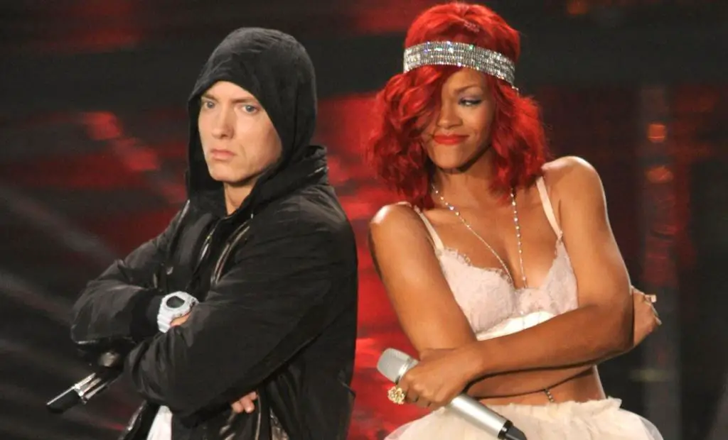 Eminem Rihannas Love The Way You Lie Video Reaches 2 Billion Views On Youtube 1024x620 