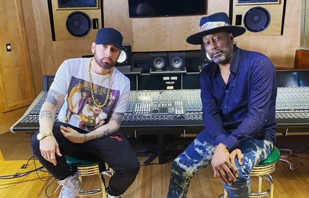 Eminem & Big Daddy Kane Chops It Up In The Studio Together