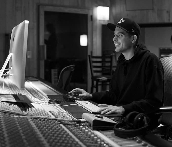 G-Eazy Releases A New Break From LA Freestyle
