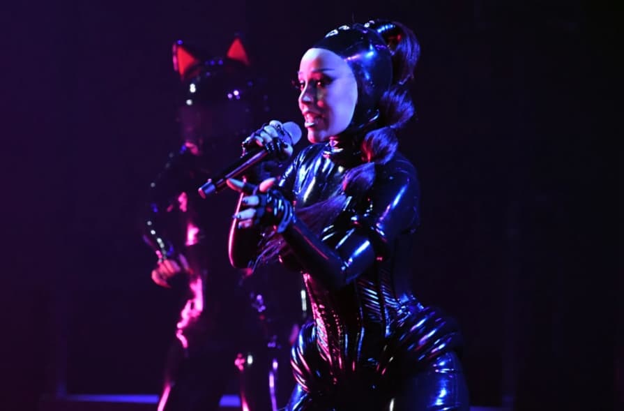 Watch Doja Cat Performs Say So At GRAMMYs 2021