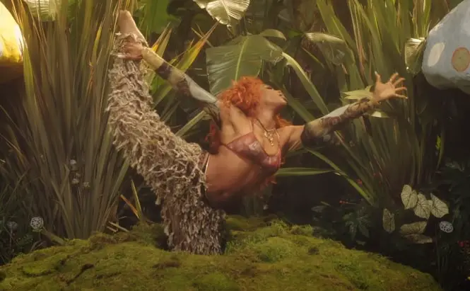 Watch SZA Releases The Music Video For Good Days