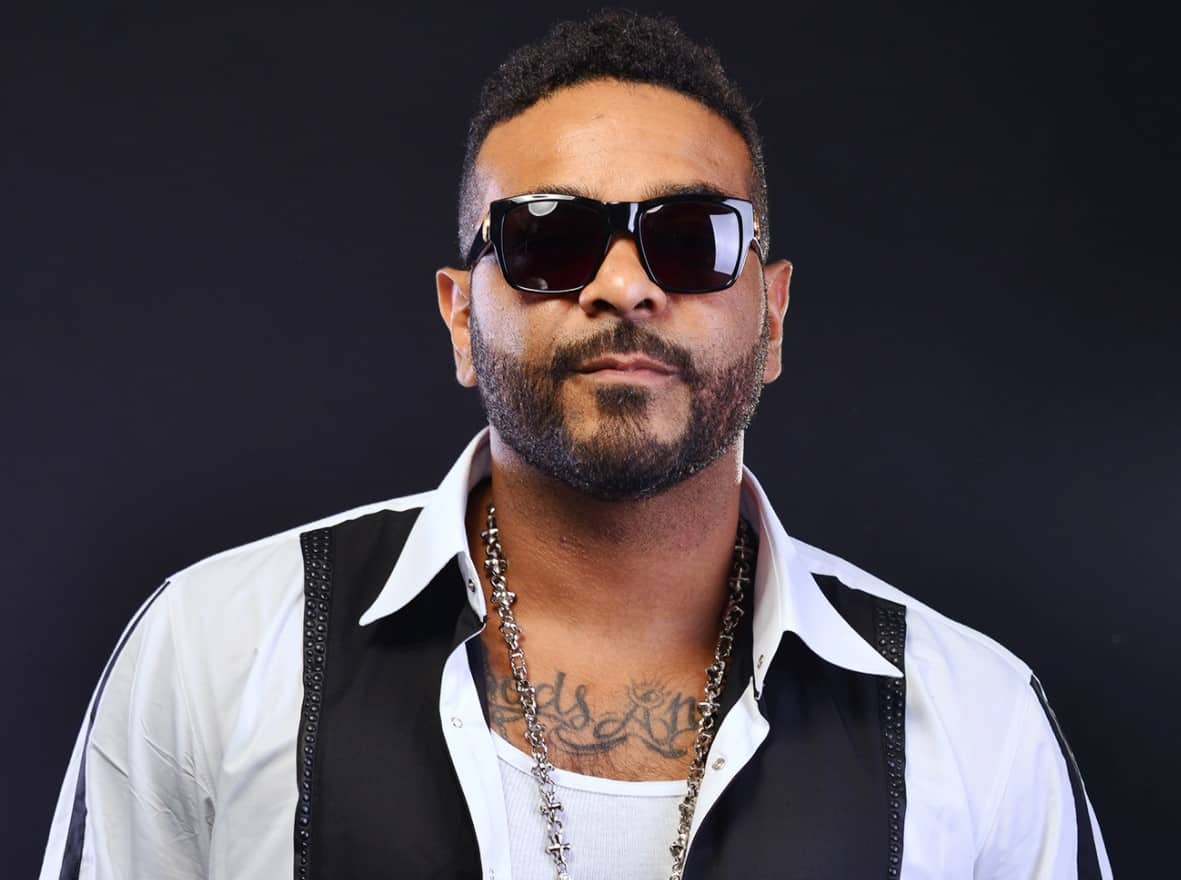 Jim Jones Gets Praised For Saving His Photographer's Life By Giving CPR