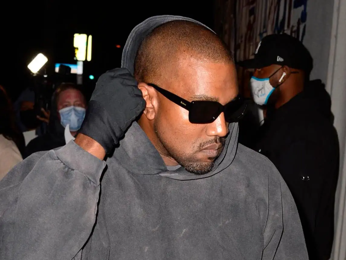 Kanye West Tells Paparazzi He Wants A Cut From Their Earnings Off His Pictures