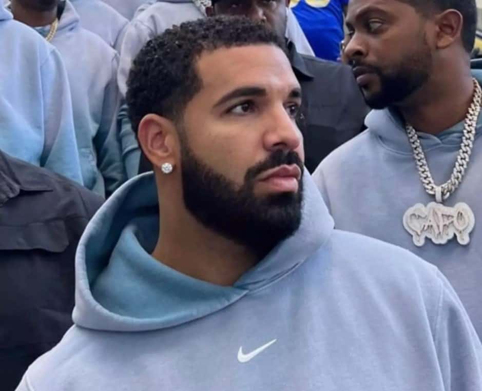 Drake Becomes First Rapper To Surpass 1 Billion Streams On Spotify In 2022
