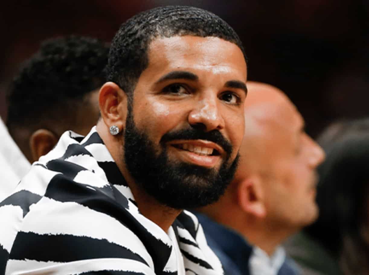 Drake Honored With Hip-Hop Artist Of The Year At iHeart Radio Music Awards 2022