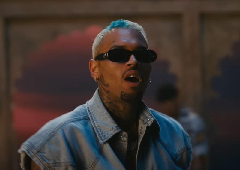 New Video Chris Brown - Call Me Every Day (Feat. WizKid)