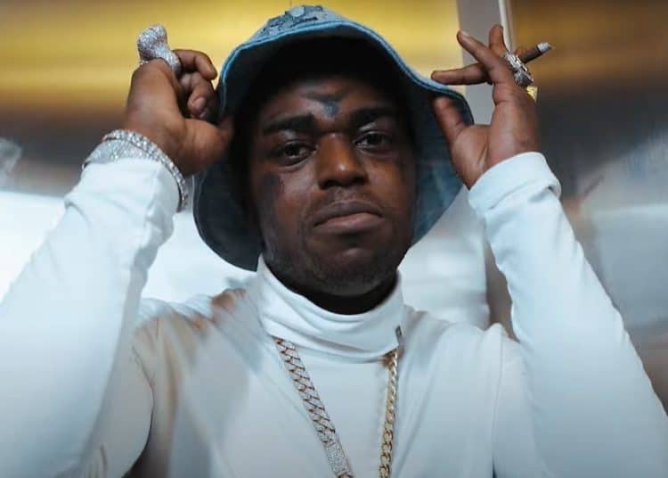 Watch Kodak Black Releases Music Video For "300 Blackout"