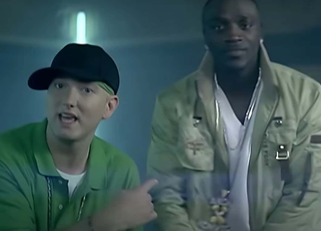 Akon & Eminem's Smack That Video Hits One Billion Views On Youtube