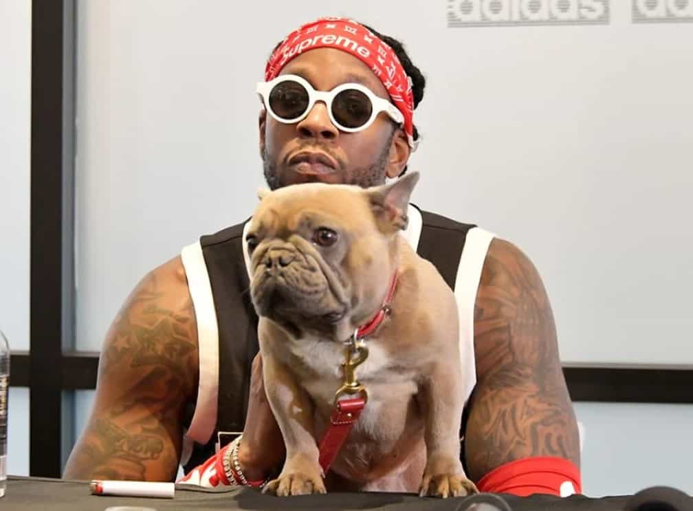 2 Chainz Mourns Death Of Longtime Pet Bulldog Trappy I'm Crushed
