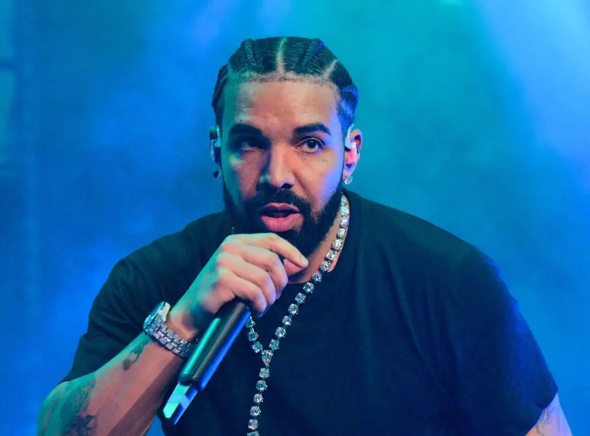 Drake Net Worth What Is Toronto Rapstar's Worth In 2023