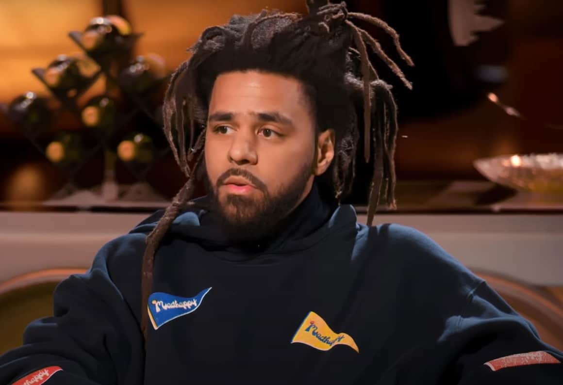 J. Cole Praise Female Rappers, Says They're Giving Lot Of Fire Moments