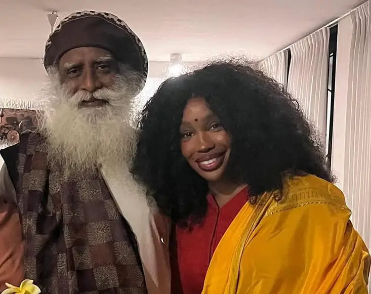 SZA Reflect On Her Trip To India & Meeting Sadhguru Life Is So Profound