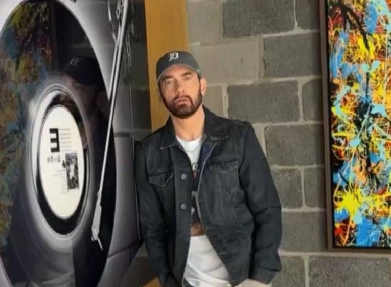 Eminem Thanks Fans After Winning Two Awards At AMAs 2025 I Appreciate Y'all
