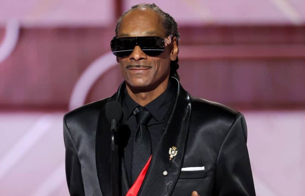 Snoop Dogg Admits Being “High” While Presenting at the Golden Globes
